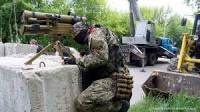 На Донбассе террористы не стесняются обстреливать позиции российских войск. А также разбираться между собой